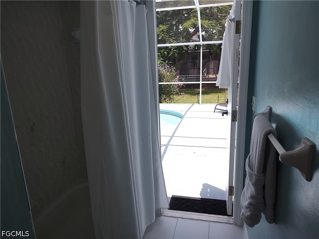 2919 25th, Cape Coral, FL 33914