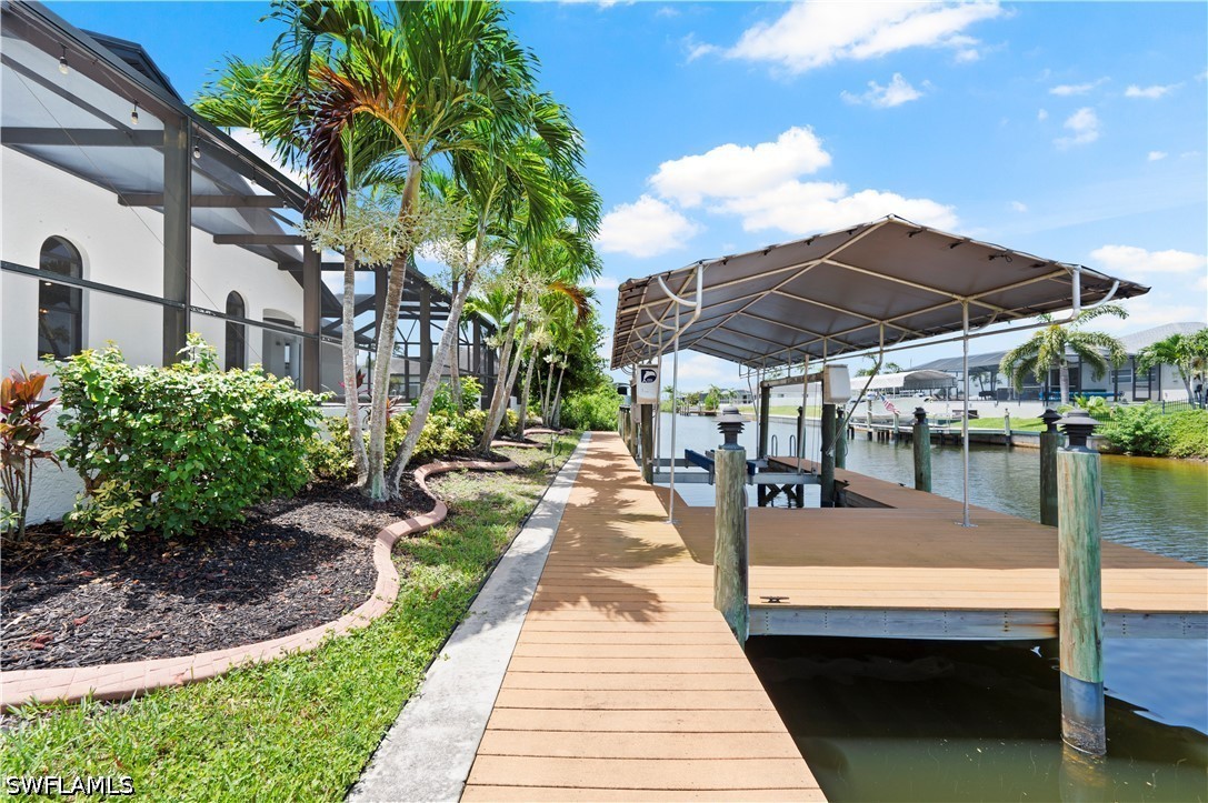 Dock