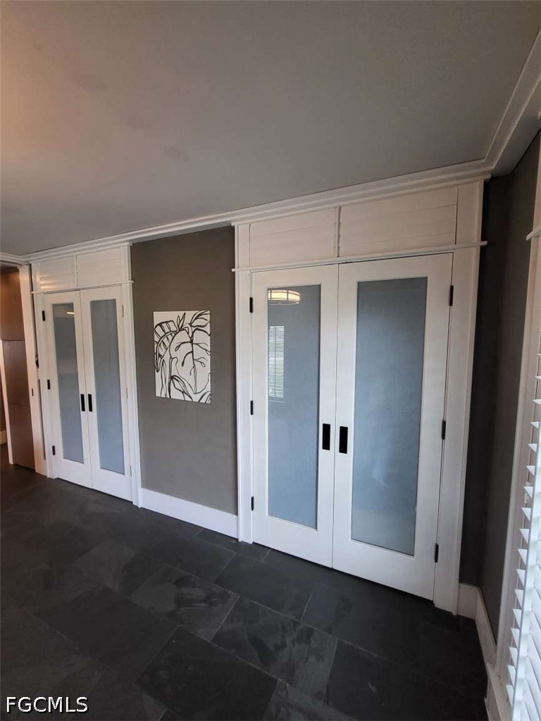 2257 Regal, Naples, FL 34110