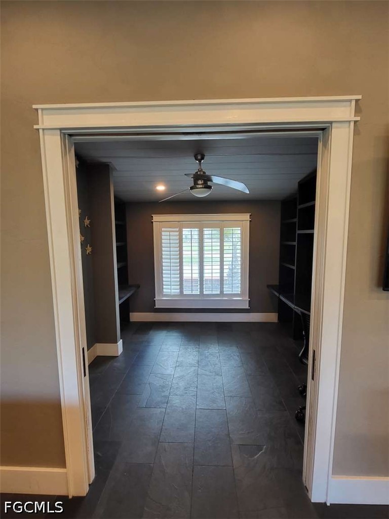 2257 Regal, Naples, FL 34110
