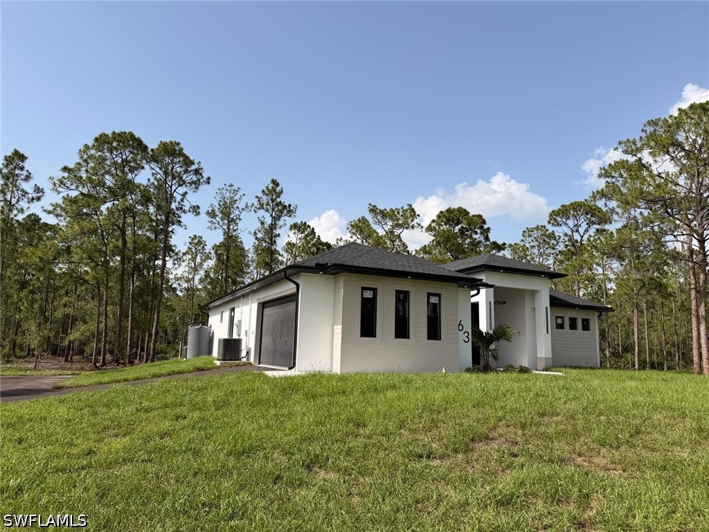 4563 45th, Naples, FL 34120
