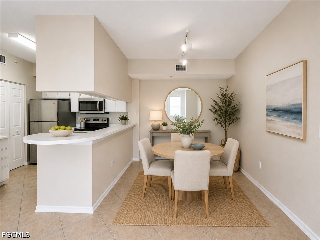 DiningArea
