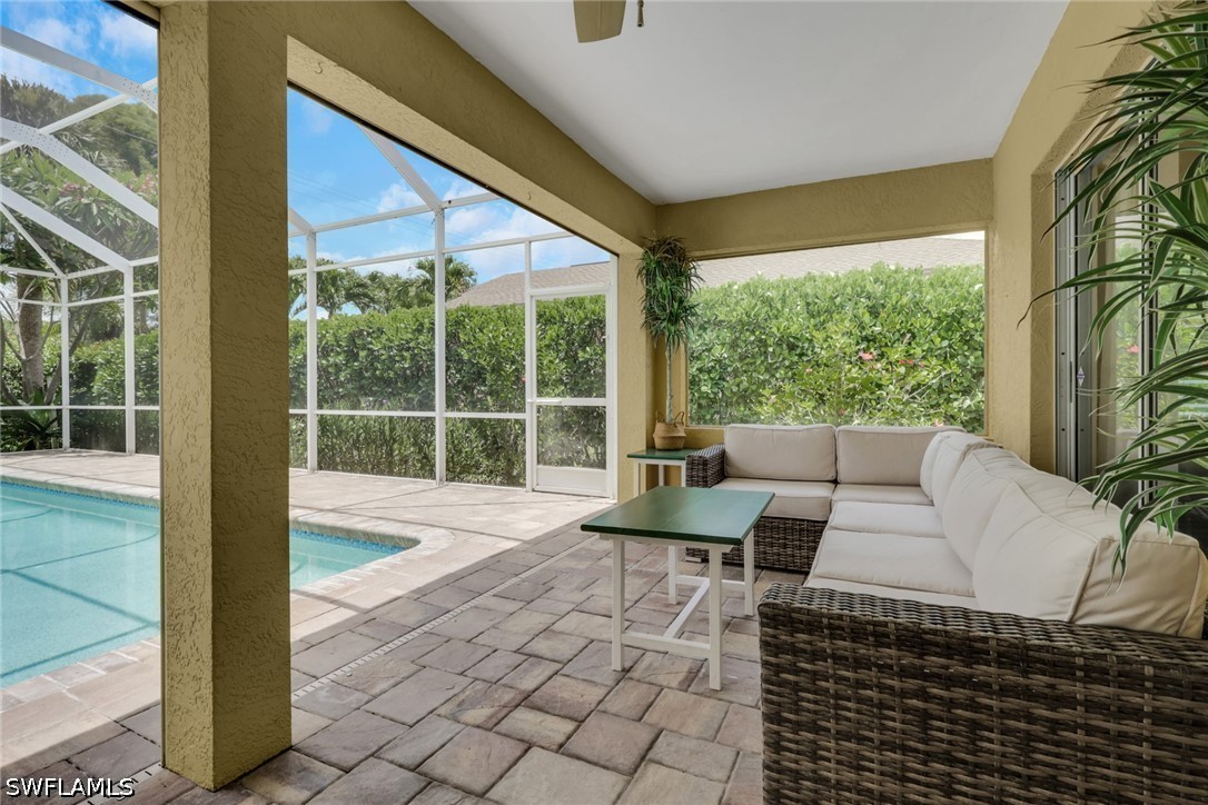 505 Raven, Naples, FL 34110