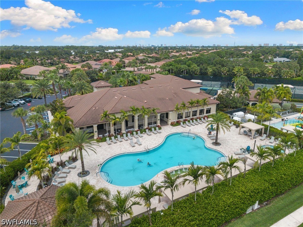 13437 Monticello, Naples, FL 34109