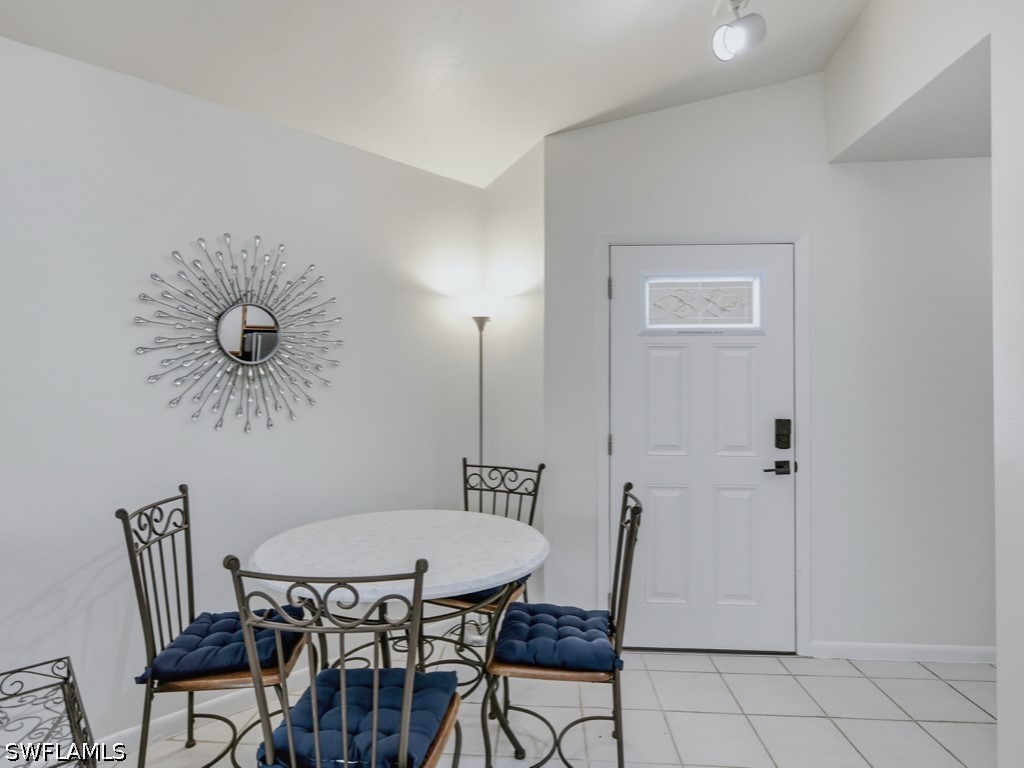 DiningArea