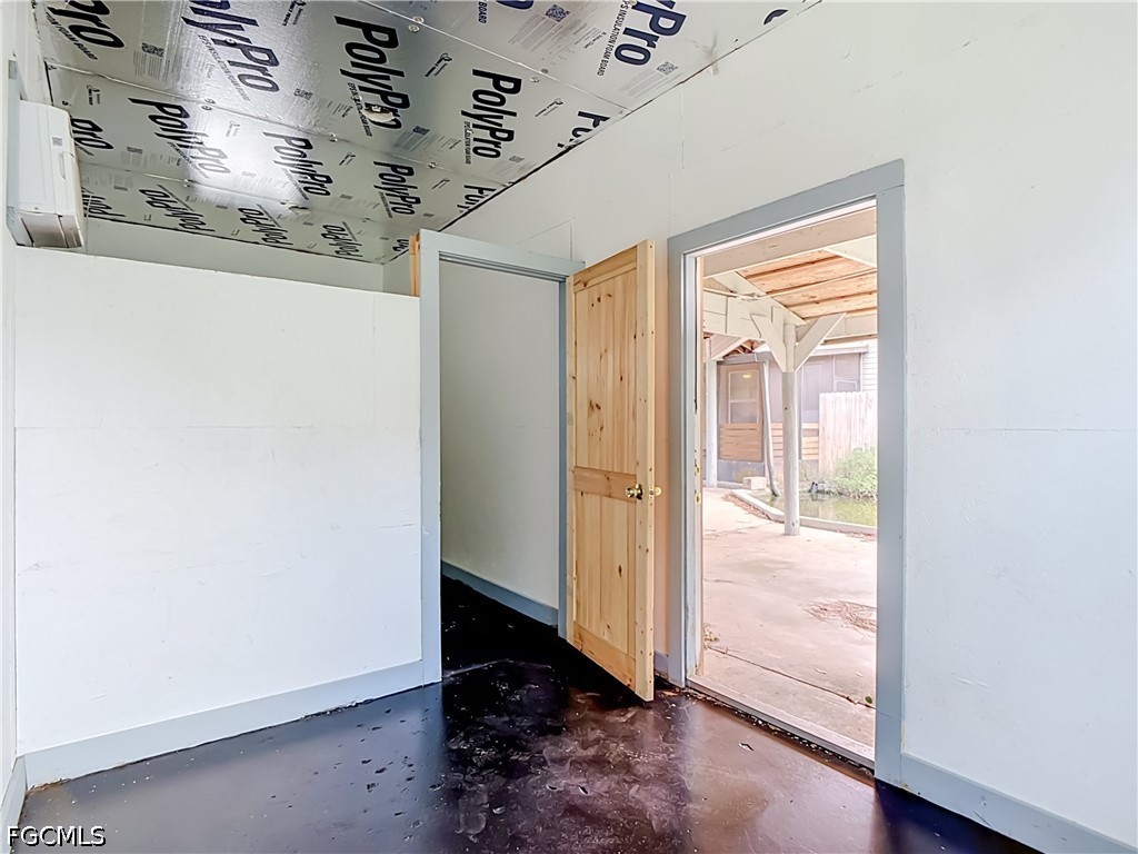 19330 Meredith, North Fort Myers, FL 33917