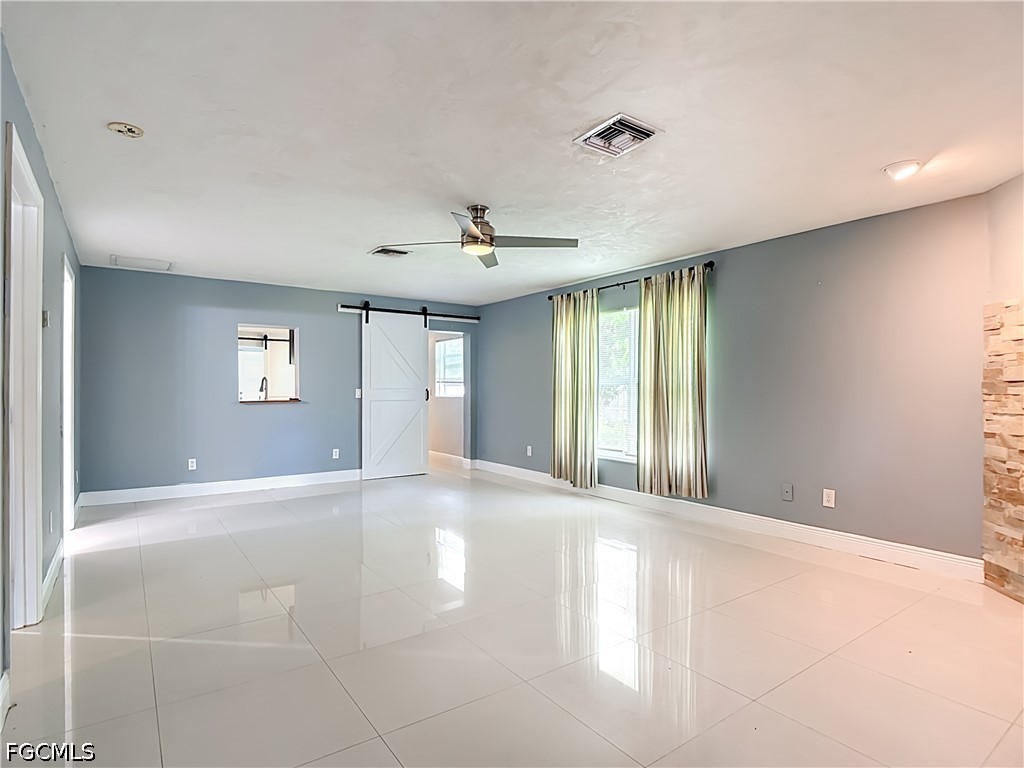 19330 Meredith, North Fort Myers, FL 33917