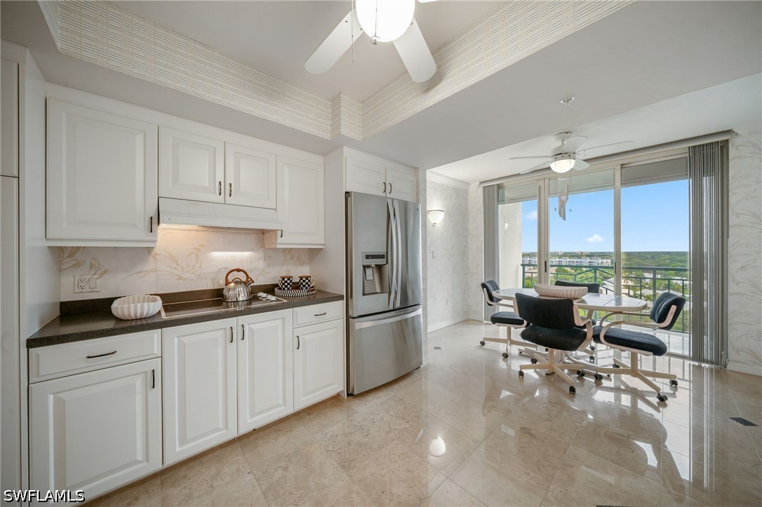 7515 Pelican Bay Unit 10d, Naples, FL 34108