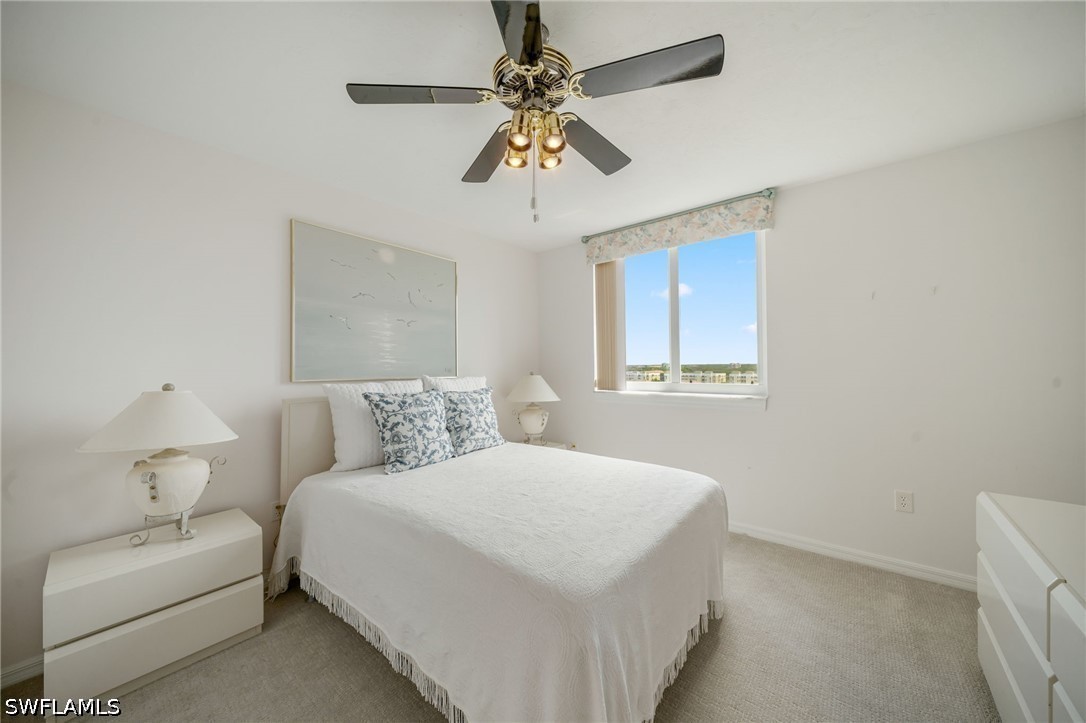 7515 Pelican Bay Unit 10d, Naples, FL 34108