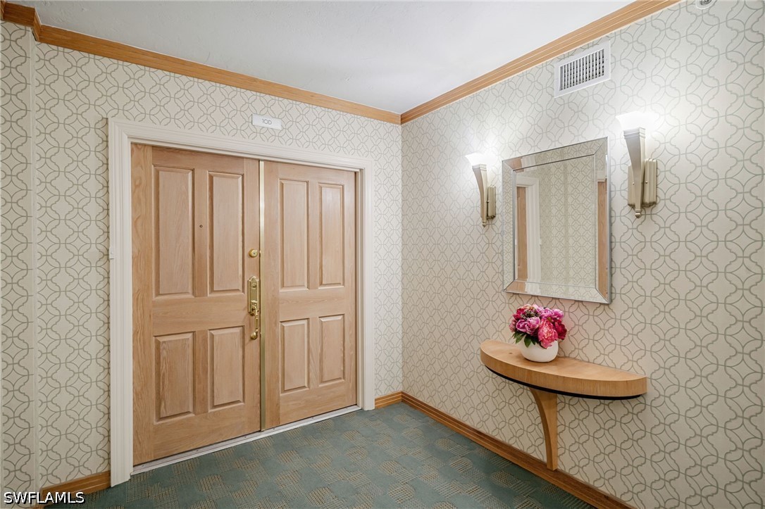 7515 Pelican Bay Unit 10d, Naples, FL 34108