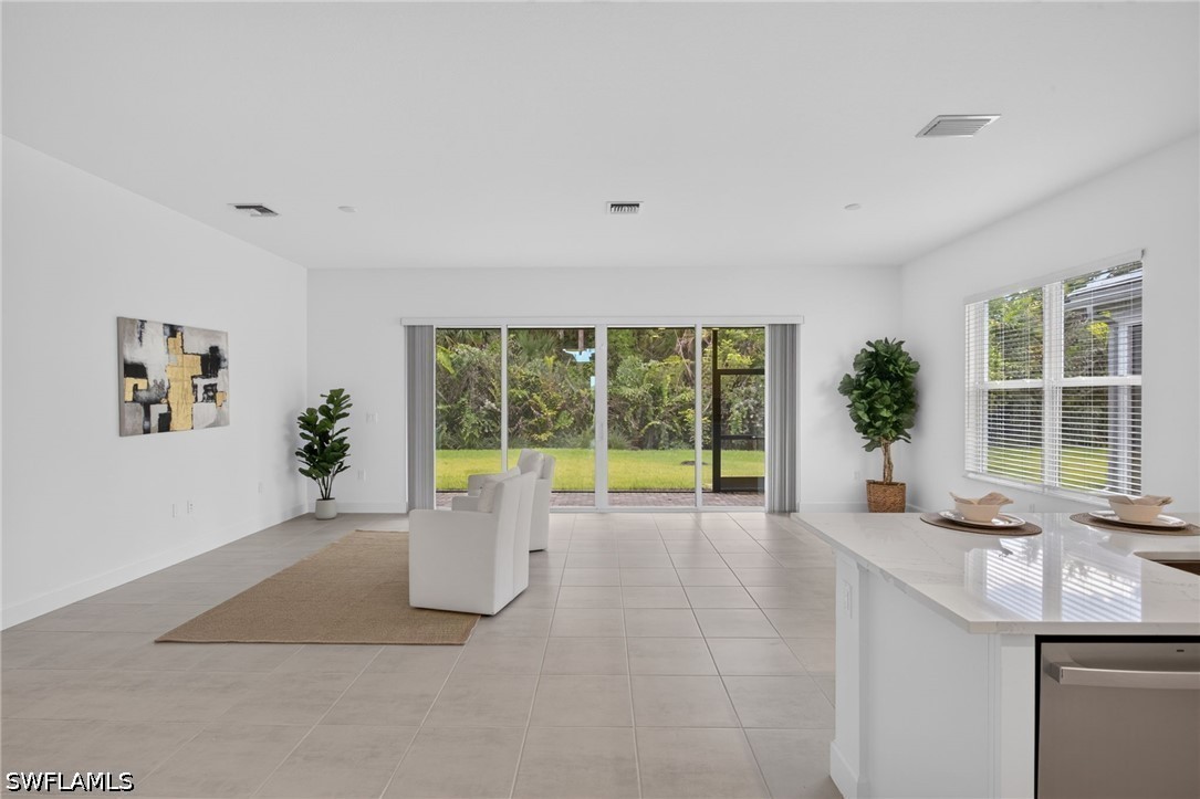 12448 Violet, Naples, FL 34120