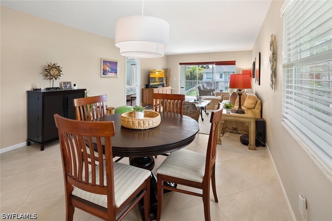 DiningArea