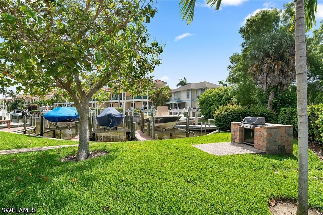 1435 Blue Point Unit 1435, Naples, FL 34102