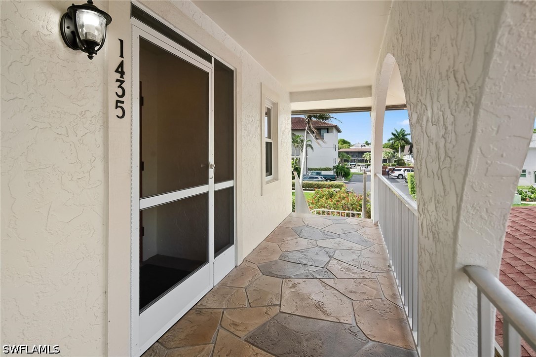 1435 Blue Point Unit 1435, Naples, FL 34102
