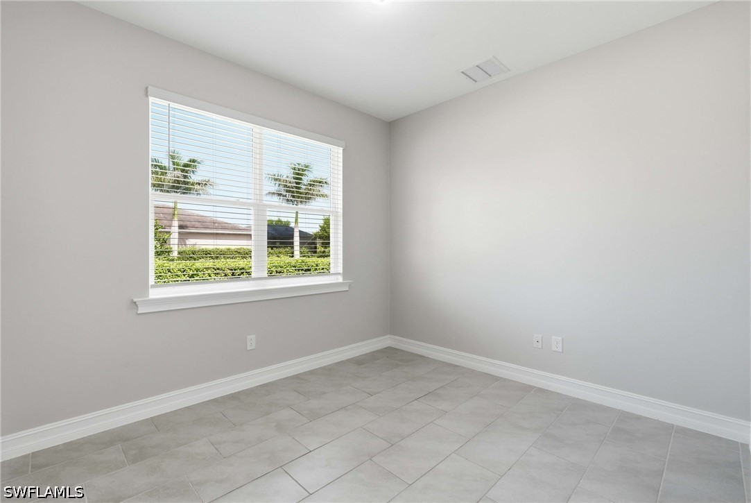 28056 Seasons Tide, Bonita Springs, FL 34135
