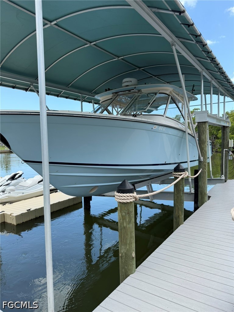 Dock