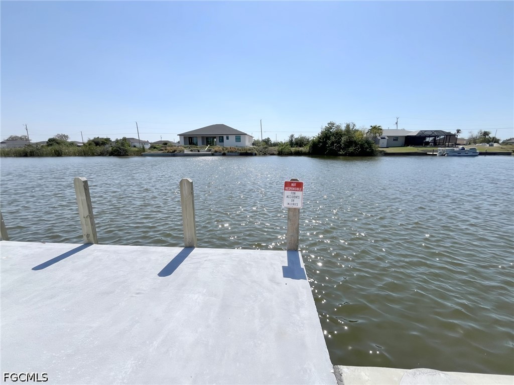 Dock