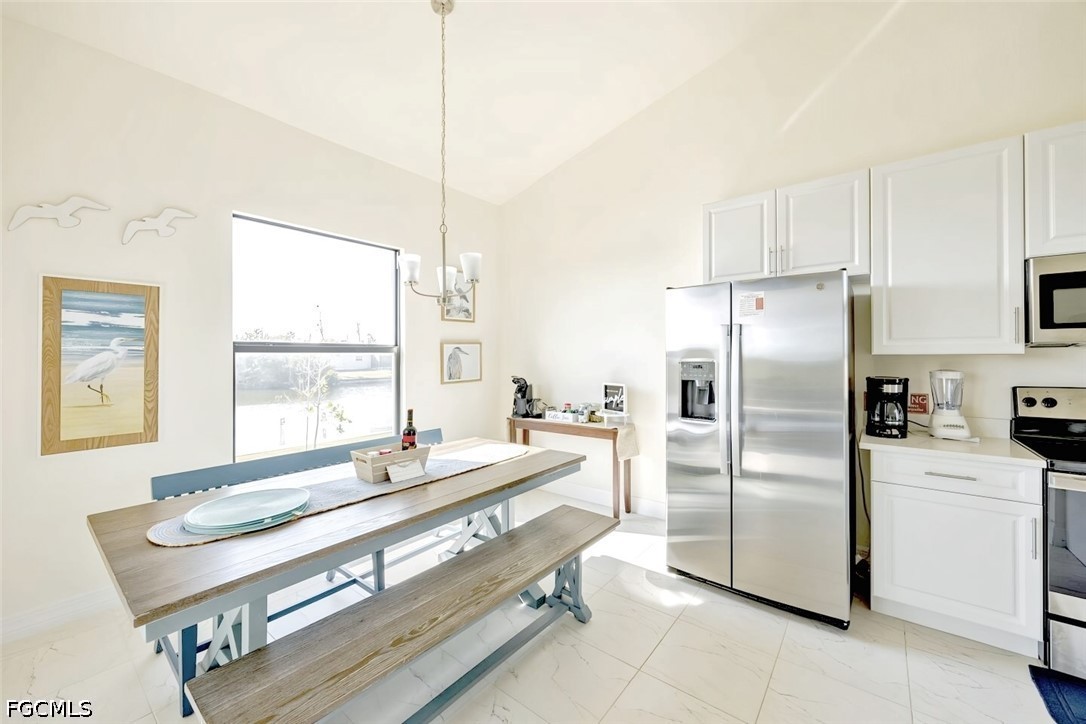 2742 10th, Cape Coral, FL 33993