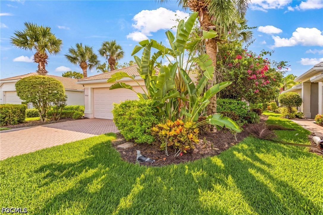 9964 Horse Creek, Fort Myers, FL 33913