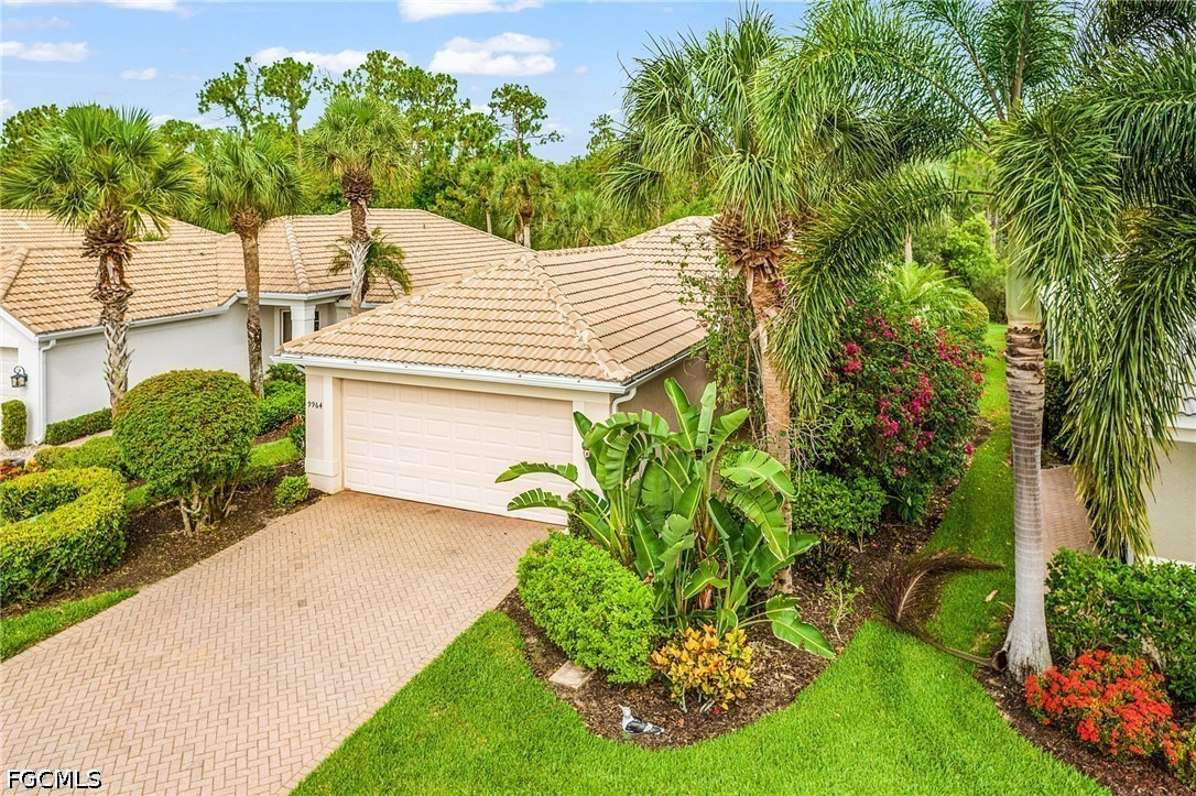 9964 Horse Creek, Fort Myers, FL 33913