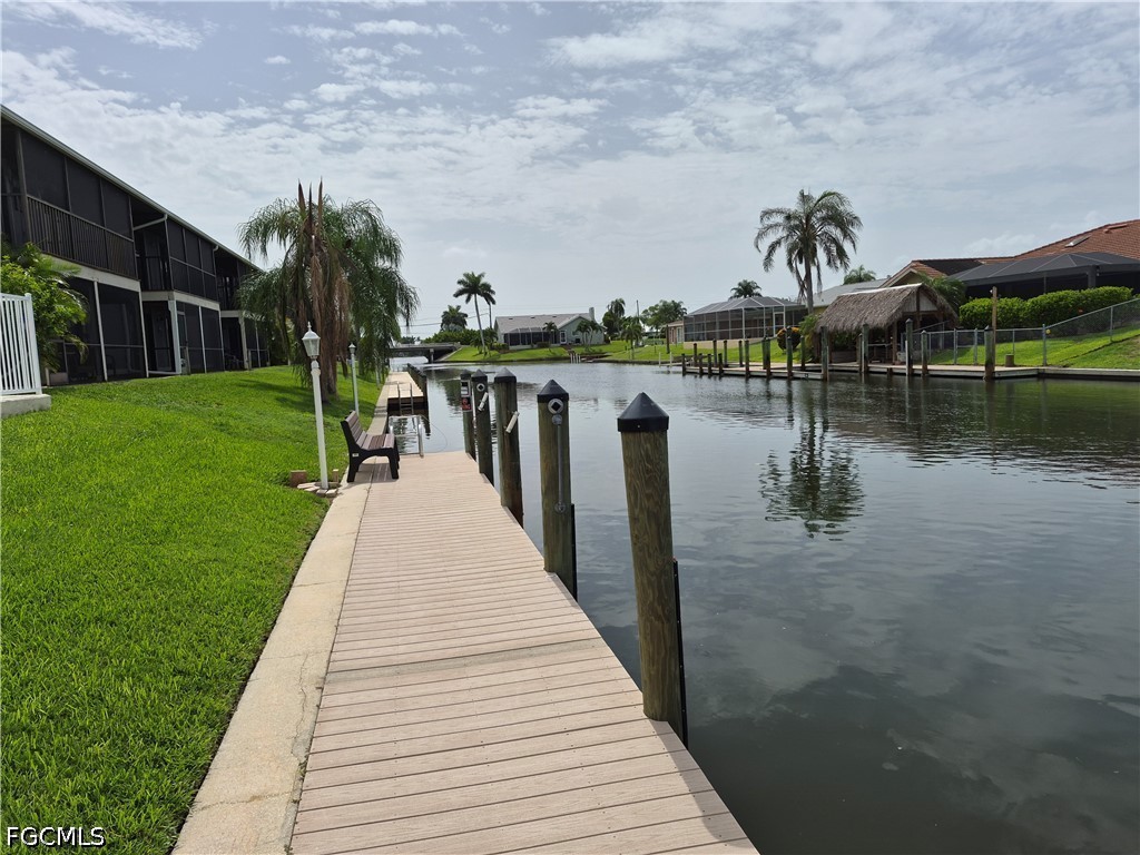 Dock