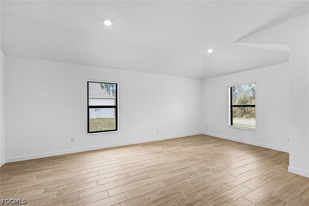 842 Gedeon, Lehigh Acres, FL 33974
