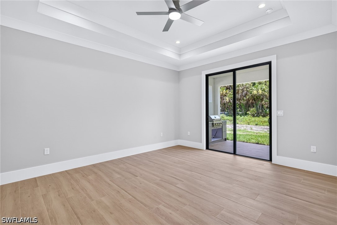 1867 Everglades, Naples, FL 34120