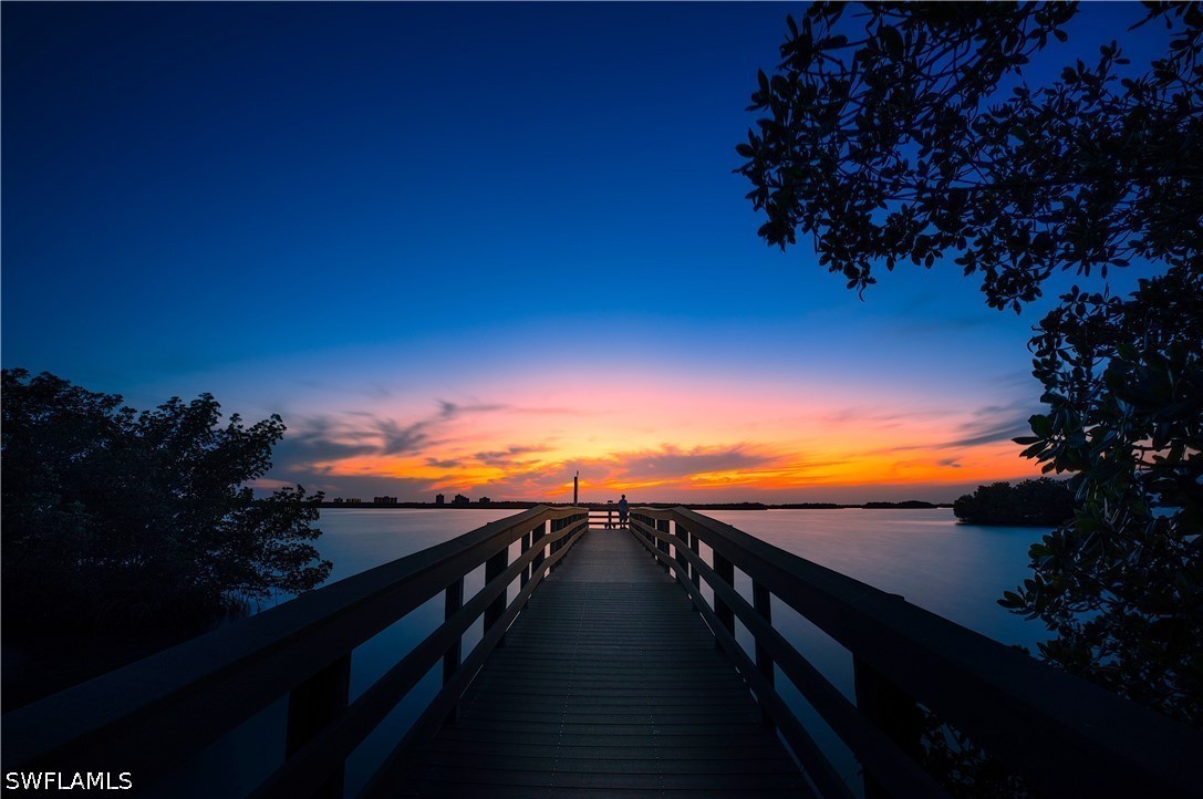 Dock