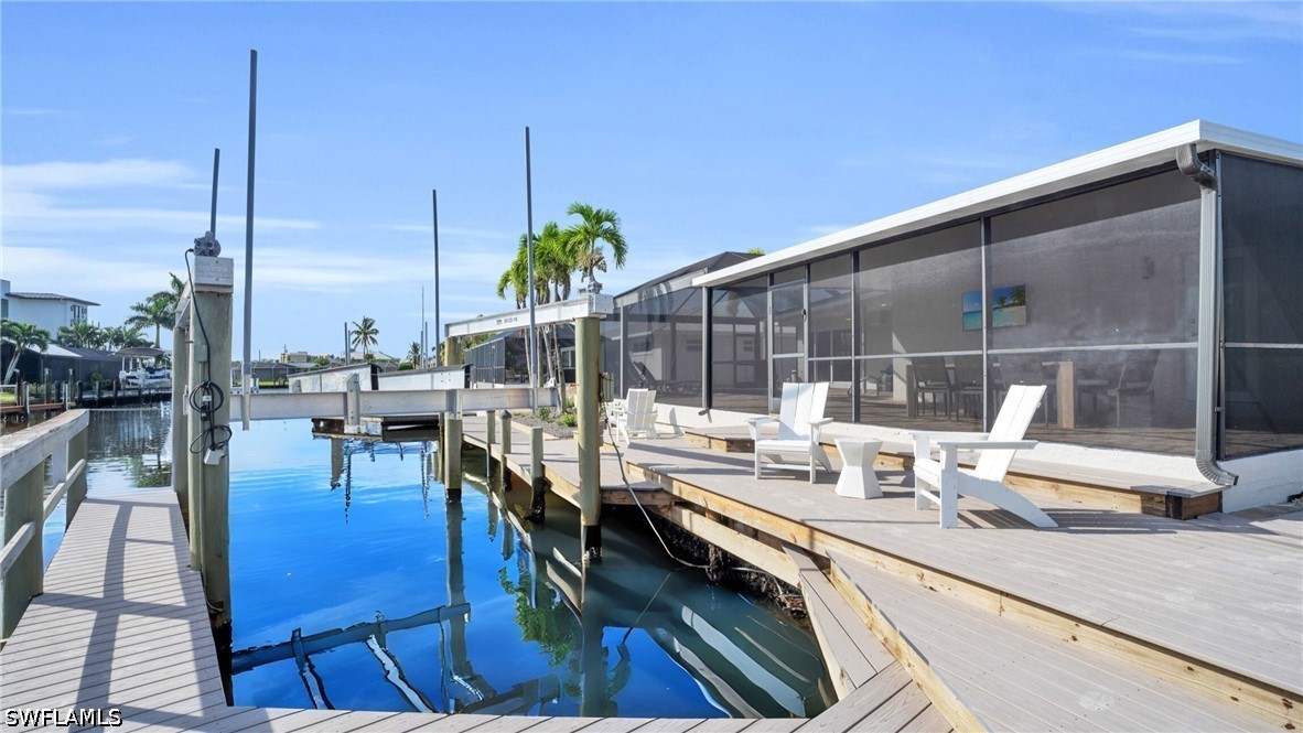 Dock