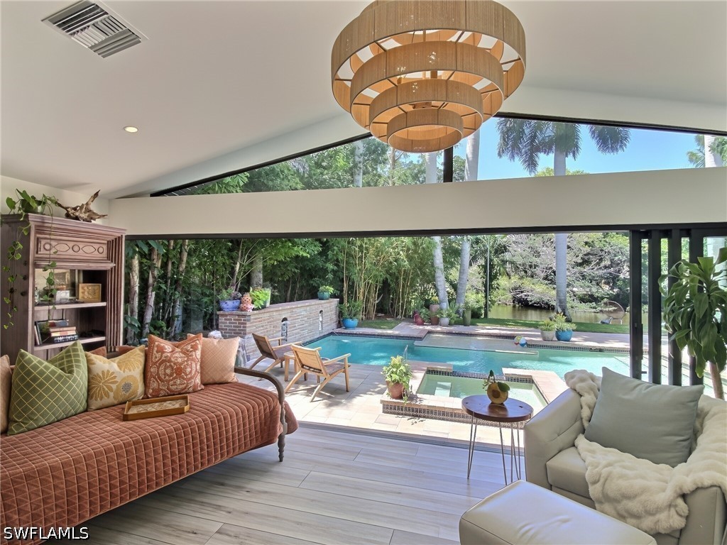 1031 Diana, Naples, FL 34103