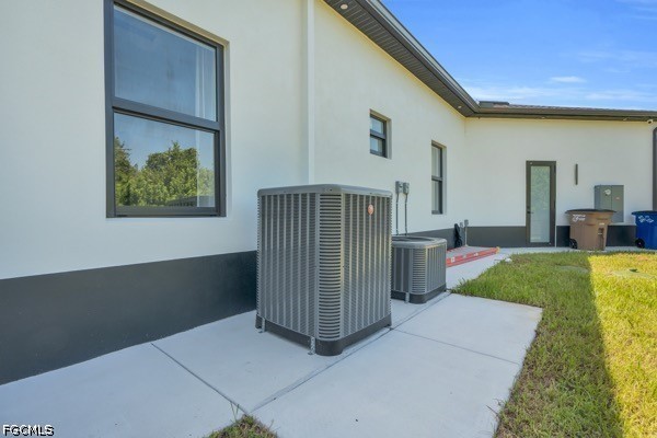 2500 2nd, Lehigh Acres, FL 33976