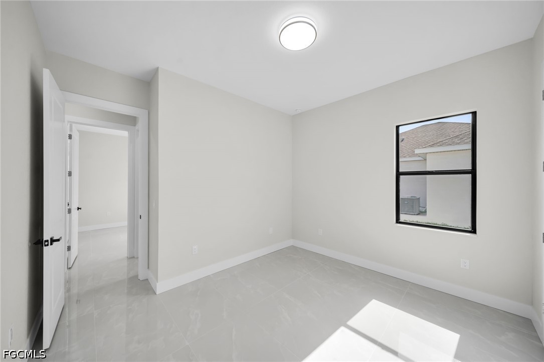 216 25th, Cape Coral, FL 33909