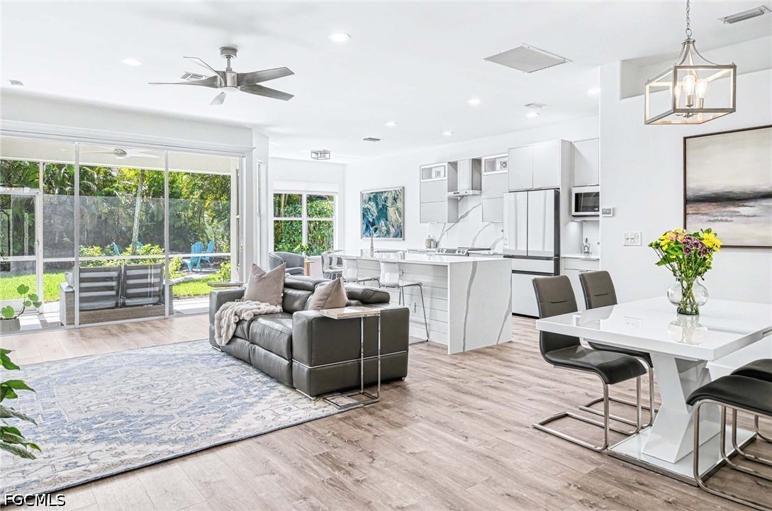 8324 Laurel Lakes, Naples, FL 34119