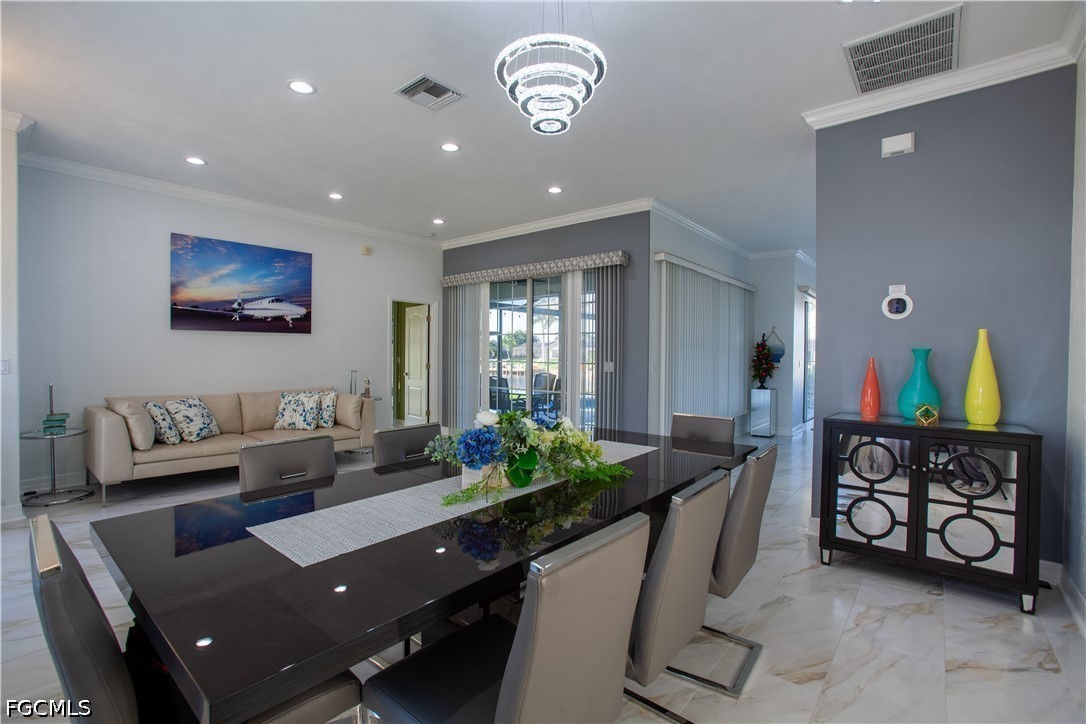 DiningArea