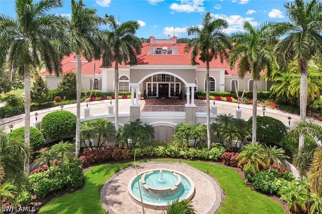 4864 Hampshire Unit 203, Naples, FL 34112
