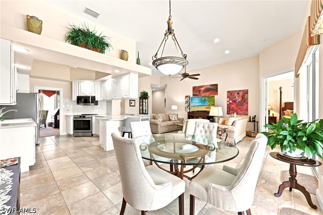 DiningArea