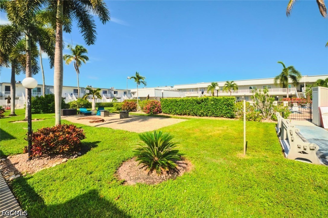 6777 Winkler Unit 142, Fort Myers, FL 33919