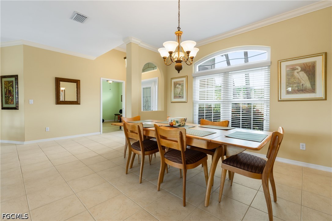 DiningArea