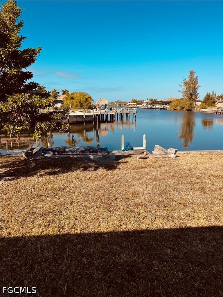 Dock