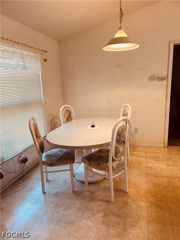 DiningArea