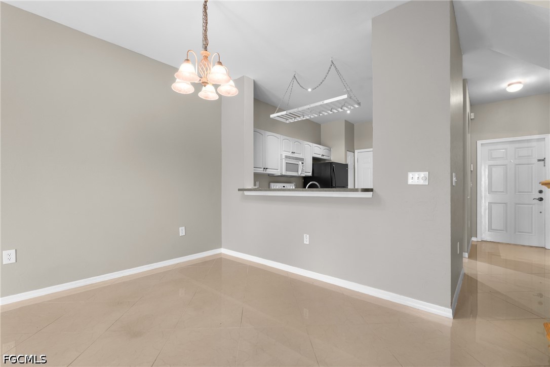 3647 Pine Oak Unit 103, Fort Myers, FL 33916