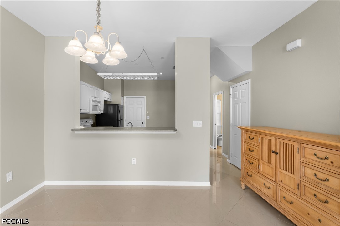 3647 Pine Oak Unit 103, Fort Myers, FL 33916