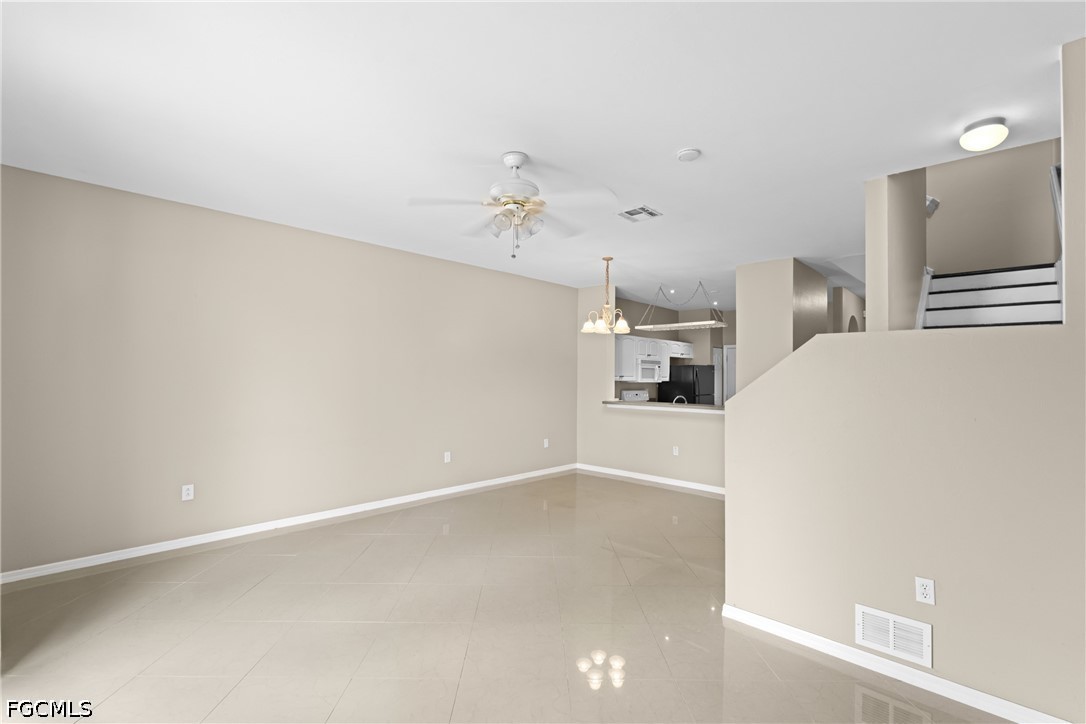 3647 Pine Oak Unit 103, Fort Myers, FL 33916