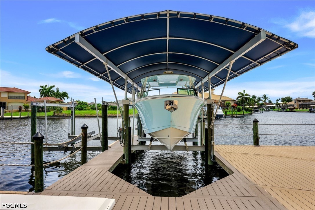 Dock
