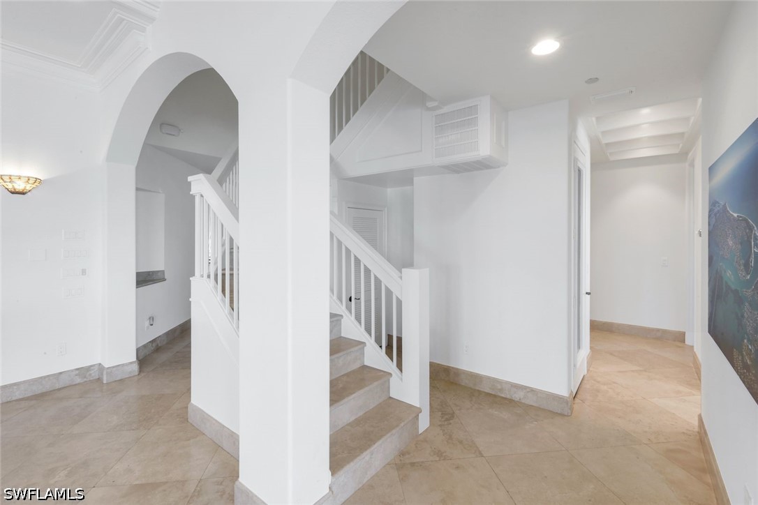 160 Palm Unit 5, Marco Island, FL 34145