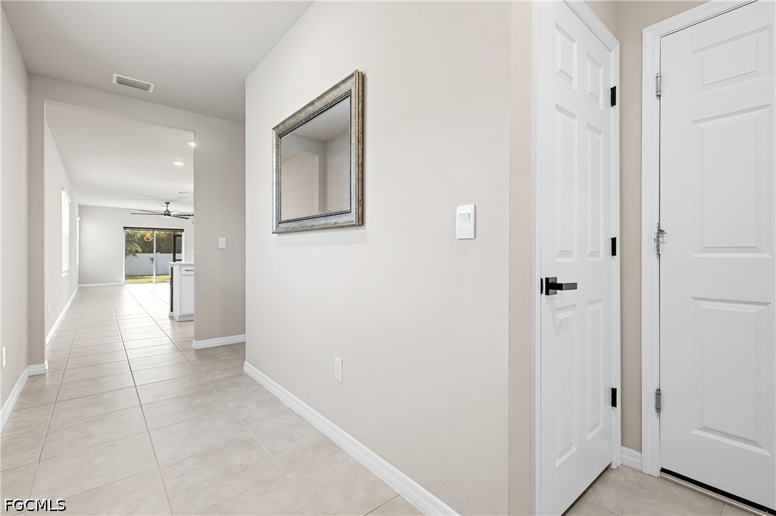 2872 Star Coral, North Fort Myers, FL 33903