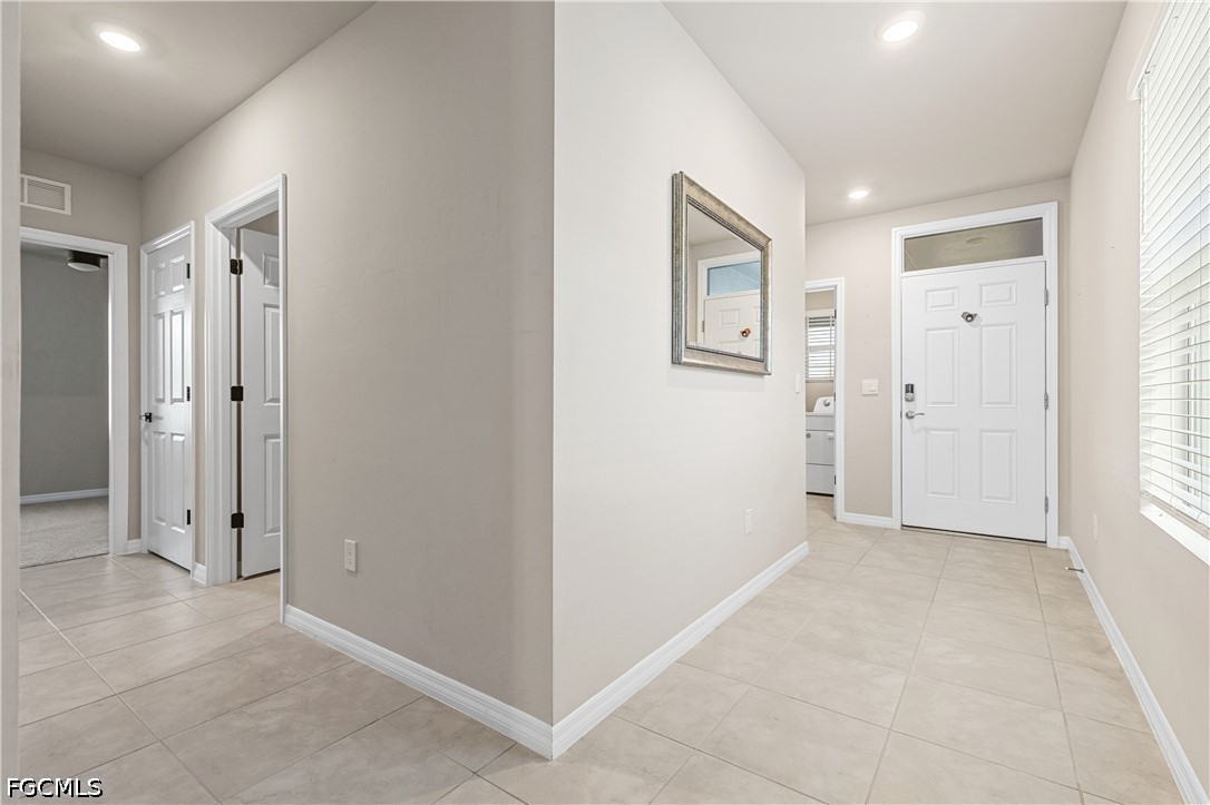 2872 Star Coral, North Fort Myers, FL 33903