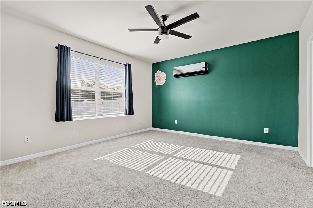 2872 Star Coral, North Fort Myers, FL 33903