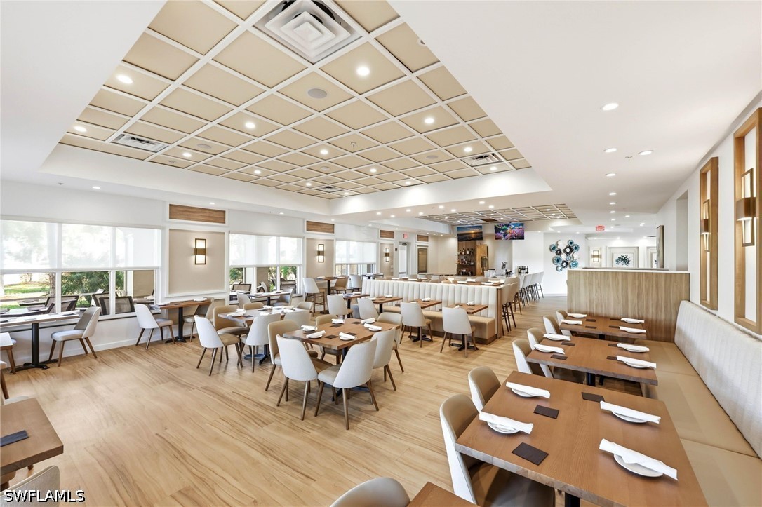 DiningArea