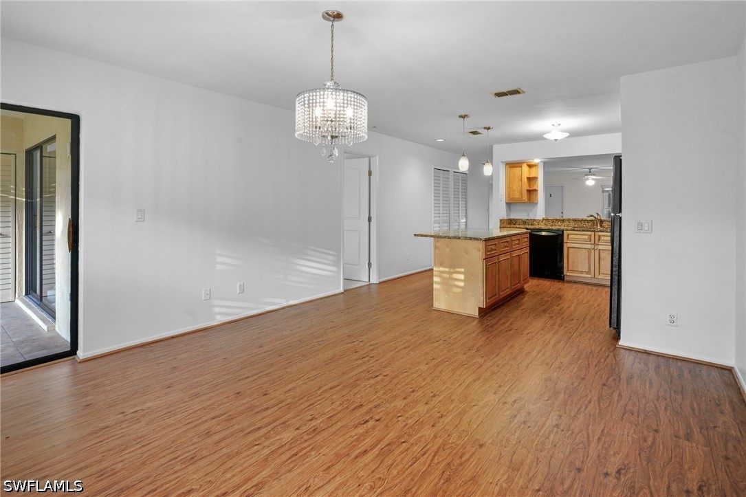 8302 Charter Club Unit 6, Fort Myers, FL 33919